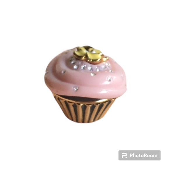 Juicy Couture Accessories - Juicy Couture Sparkly Cupcake Charm Y2K new in box